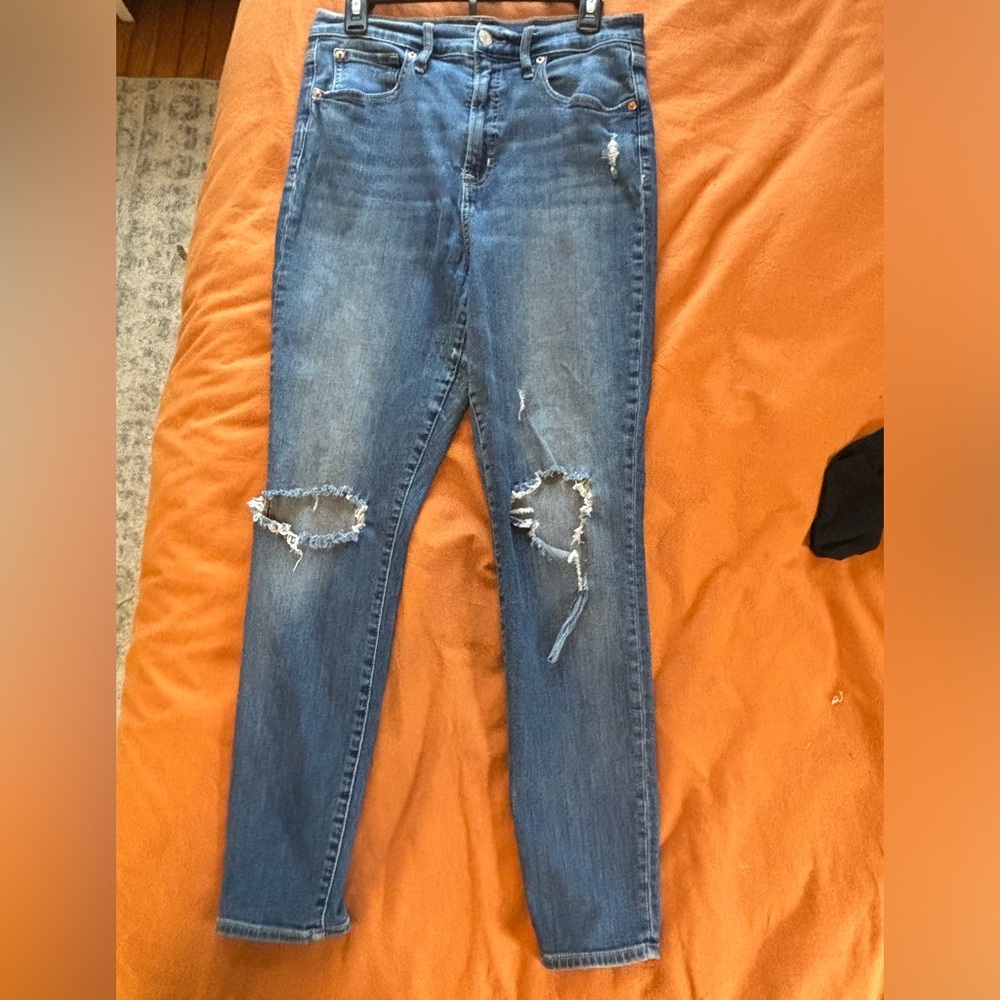 Gap “true skinny” jeans size 12/31
